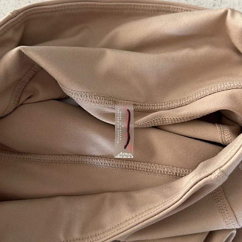 NWOT Free People Out of your League Clay Leggings Ruched High Rise Pockets S Gym